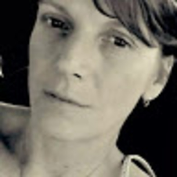 Meet your Posher, Bobbie - Picture 1 of 1